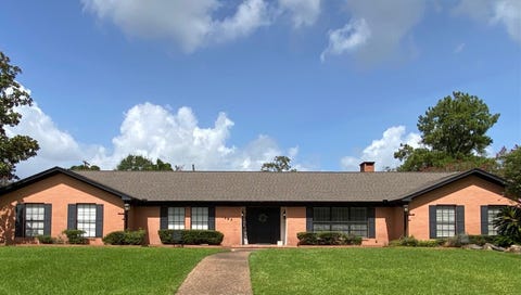 Photo of 1285 19th St, Beaumont, TX 77706 (MLS # 269867)