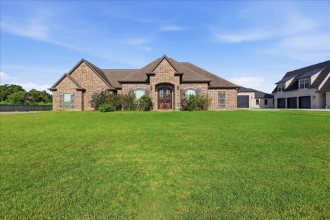 Photo of 160 Colonial Estates Drive, Bridge City, TX 77611 (MLS # 269977)