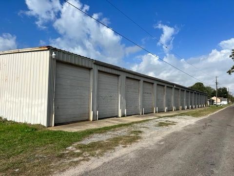 Photo of 3851 11th Avenue, Port Arthur, TX 77642 (MLS # 253412)