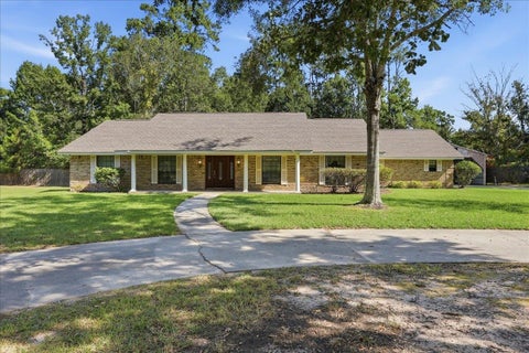 Photo of 1205 Redoak Dr, Lumberton, TX 77657 (MLS # 270664)