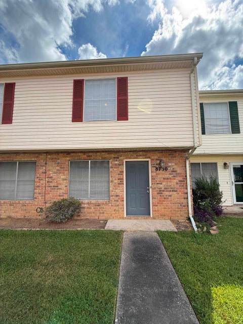 Photo of 8730 Glen Meadow Lane, Beaumont, TX 77706 (MLS # 270600)