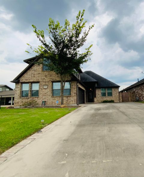 Photo of 6305 Highpoint, Beaumont, TX 77708 (MLS # 264829)