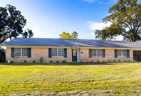 Photo of 4715 Regina Lane, Beaumont, TX 77706 (MLS # 271926)