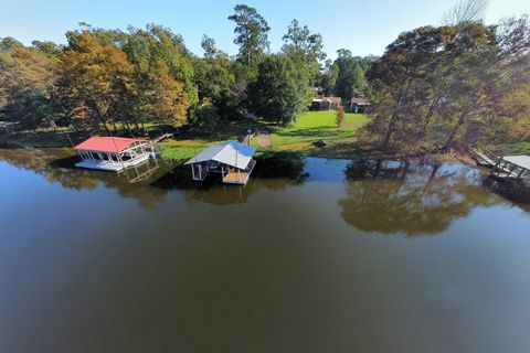 A home in Hemphill