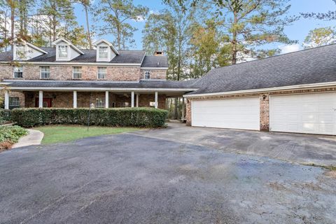 A home in Lumberton