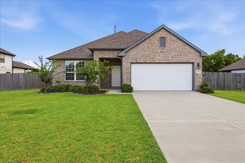 Photo of 11210 Youngquist Drive, Mont Belvieu, TX 77535 (MLS # 269133)