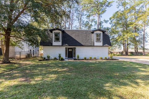 Photo of 185 El Pinto Dr., Lumberton, TX 77657 (MLS # 266017)