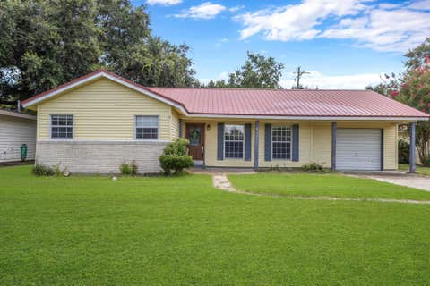 Photo of 4821 Westmore, Orange, TX 77630 (MLS # 269864)