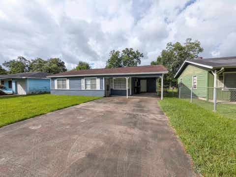 Photo of 5150 Parkview, Beaumont, TX 77705 (MLS # 270076)