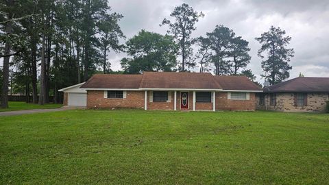 Photo of 7640 Laurie Lane, Lumberton, TX 77657 (MLS # 263707)