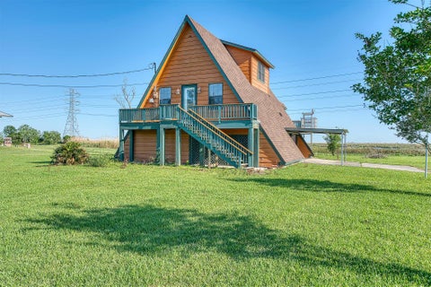 Property photo of 107 Jasmine, Bridge City, TX 77611