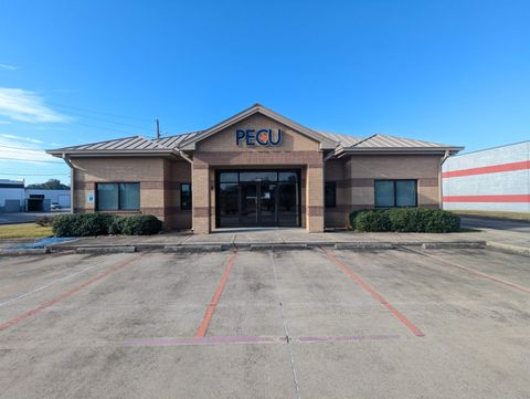 Photo of 4215 Eastex Fwy, Beaumont, TX 77706 (MLS # 262977)