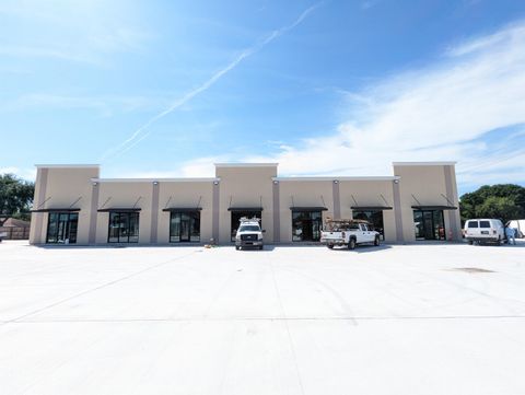 Photo of 2302 Nall St Ste. A, Port Neches, TX 77651 (MLS # 250934)