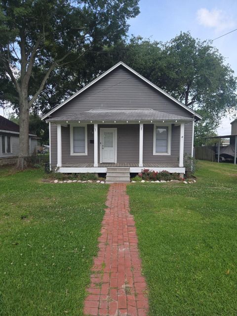 Photo of 1410 Block, Port Neches, TX 77651 (MLS # 266768)