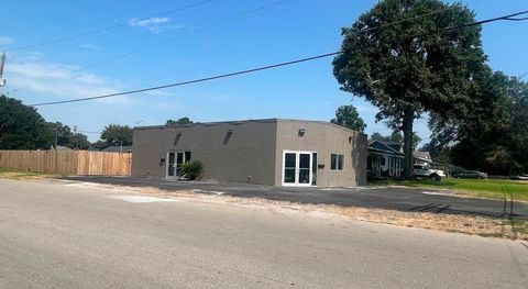 Photo of 928 Block, Port Neches, TX 77651 (MLS # 267531)
