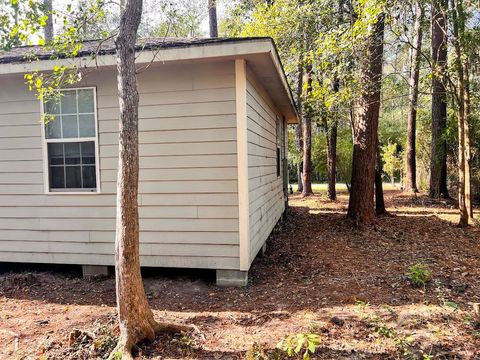 A home in Buna