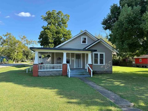 Photo of 1948 13th St, Port Arthur, TX 77640 (MLS # 262314)