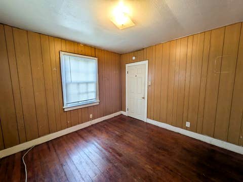 Photo of 690 1/2 W Irby St, Beaumont, TX 77705 (MLS # 269368)