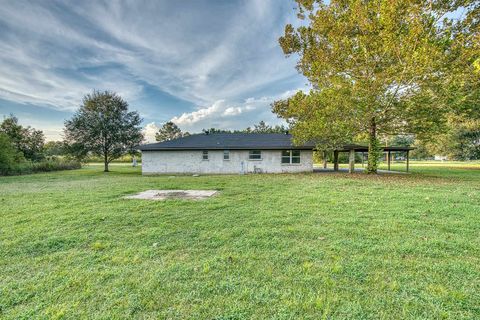 A home in Buna