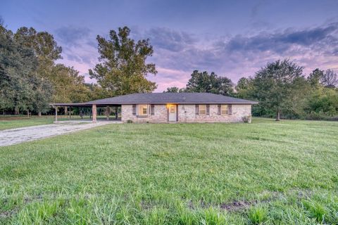 A home in Buna