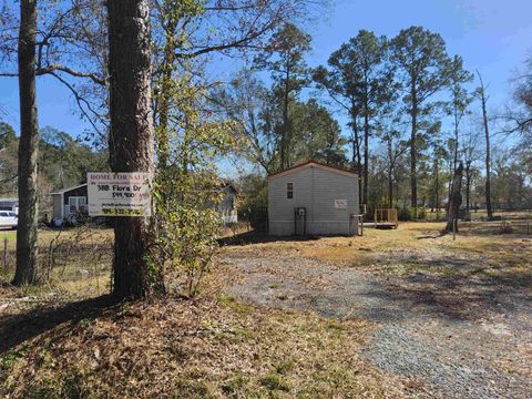 Photo of 3118 Flora, Vidor, TX 77662 (MLS # 264823)