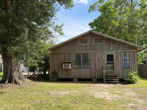 Photo of 5239 Avenue A, Orange, TX 77630 (MLS # 268075)