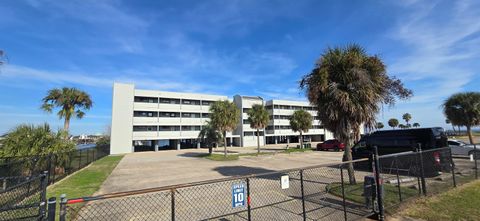 Photo of 560 Pleasure Island Blvd Unit 104, Port Arthur, TX 77640 (MLS # 264666)