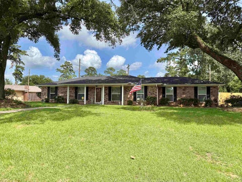 Photo of 1750 Galway Dr, Vidor, TX 77662 (MLS # 269429)