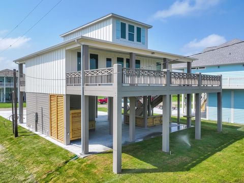 A home in Crystal Beach