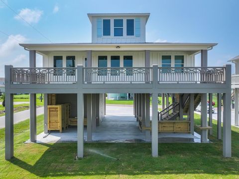 A home in Crystal Beach