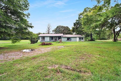 A home in Kirbyville