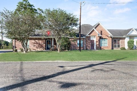 Photo of 21 Stephens, Lumberton, TX 77657 (MLS # 262343)
