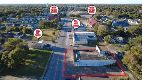 Photo of 648 9th Ave, Port Arthur, TX 77642 (MLS # 261396)