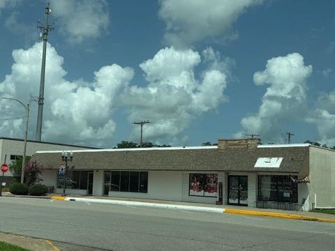 Photo of 1336 Boston Avenue, Nederland, TX 77627 (MLS # 259270)