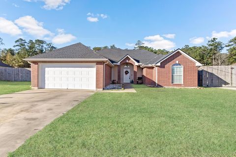 A home in Lumberton