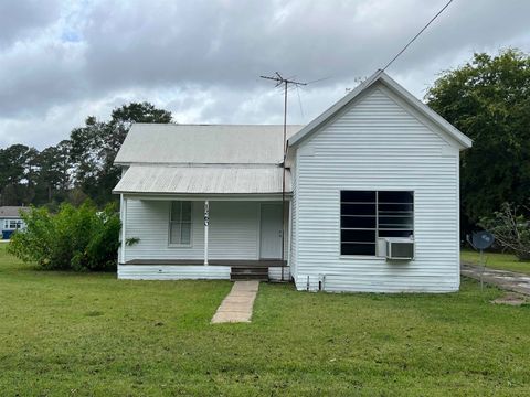 A home in Silsbee