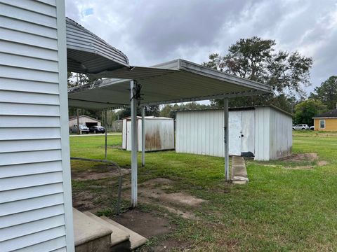 A home in Silsbee