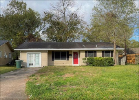 Photo of 5030 Stardust Drive, Beaumont, TX 77706 (MLS # 269069)