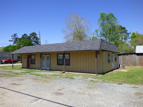 Photo of 18534 W Interstate 10, Vidor, TX 77640 (MLS # 266048)