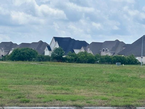 Photo of 3570 Wakefield Lane, Beaumont, TX 77713 (MLS # 269822)