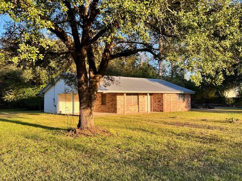 Photo of 157 County Road 751, Buna, TX 77612 (MLS # 263562)