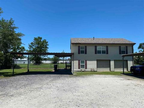 Photo of 249 Kibbe, Bridge City, TX 77611 (MLS # 264671)