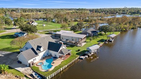 A home in Bridge City