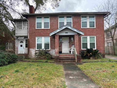 Photo of 2519 Broadway St, Beaumont, TX 77702 (MLS # 266927)