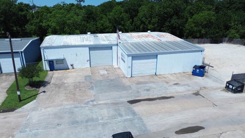 Photo of 7428 College St, Beaumont, TX 77707 (MLS # 271273)