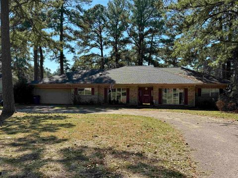 A home in Brookeland