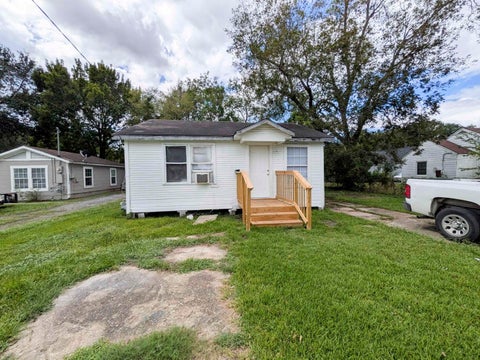 Photo of 4770 Kenneth St, Beaumont, TX 77705 (MLS # 271490)