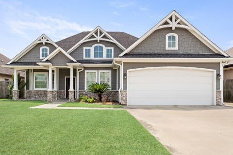 Photo of 7917 Harper Ln, Nederland, TX 77627 (MLS # 270068)