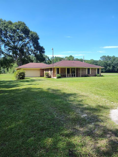Photo of 9023 Brittonville Road, Silsbee, TX 77657 (MLS # 266375)