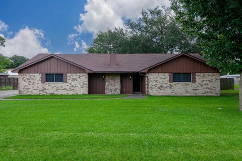 Photo of 5279 Highlander, Orange, TX 77630 (MLS # 271697)